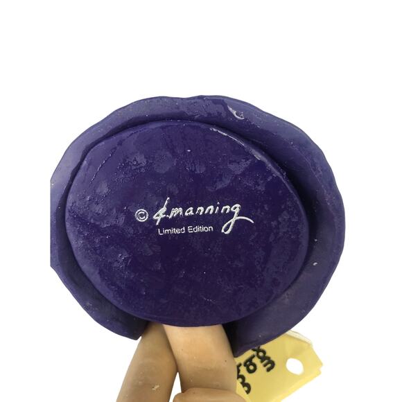 Born To Shop Diana Manning Figurine - Picture 4 of 5